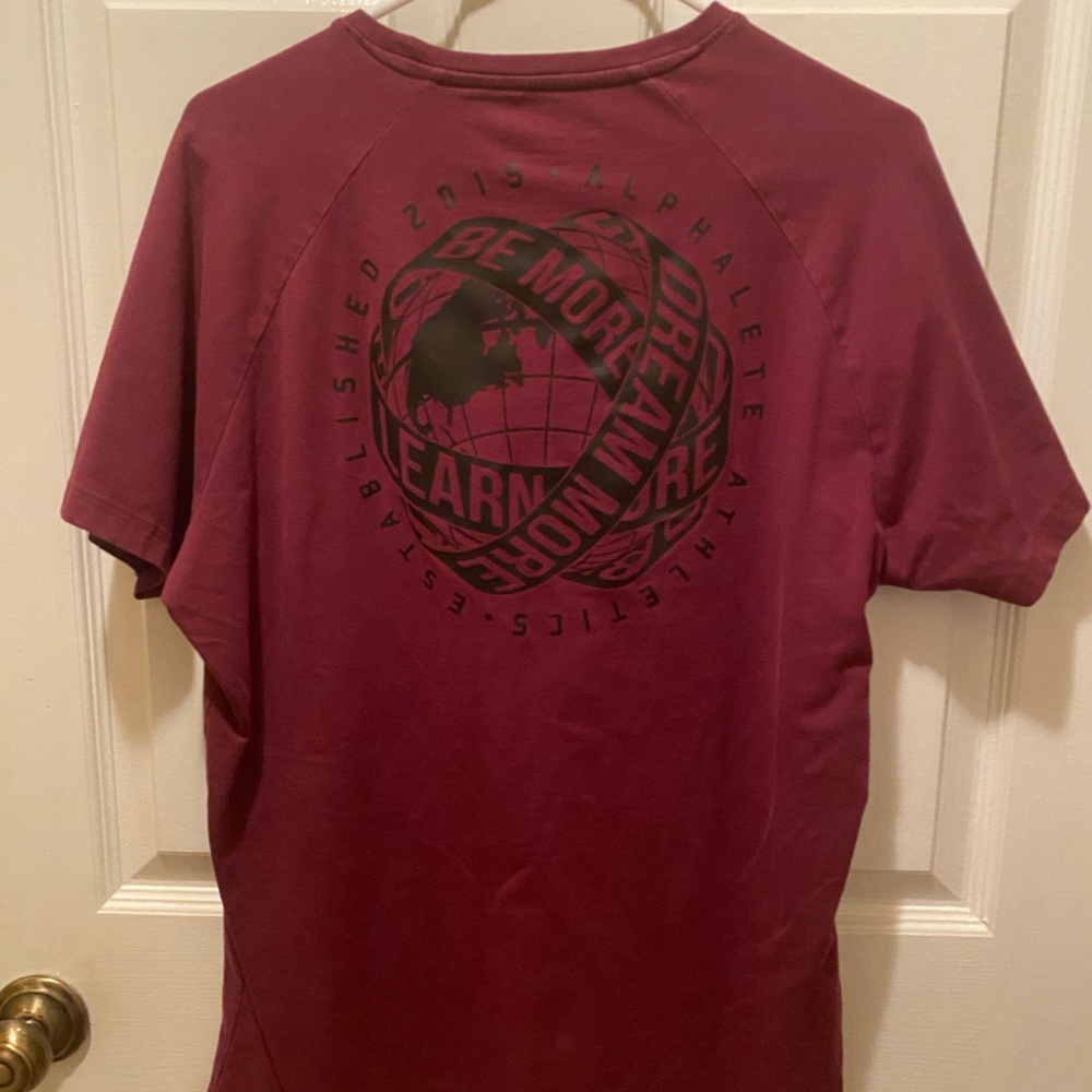 Alphalete shirt bundle Large - Picture 4 of 13
